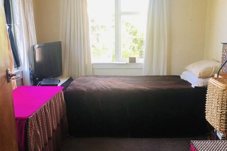 Photo of property in 77 Kapuni Street, Manaia, 4612