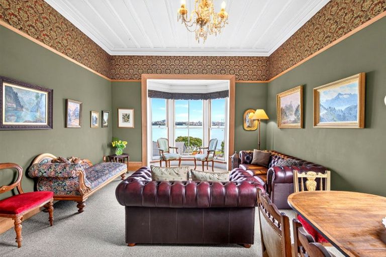 Photo of property in 16 Jubilee Avenue, Devonport, Auckland, 0624