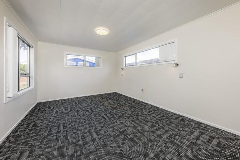 Photo of property in 39 Walters Road, Takanini, 2112