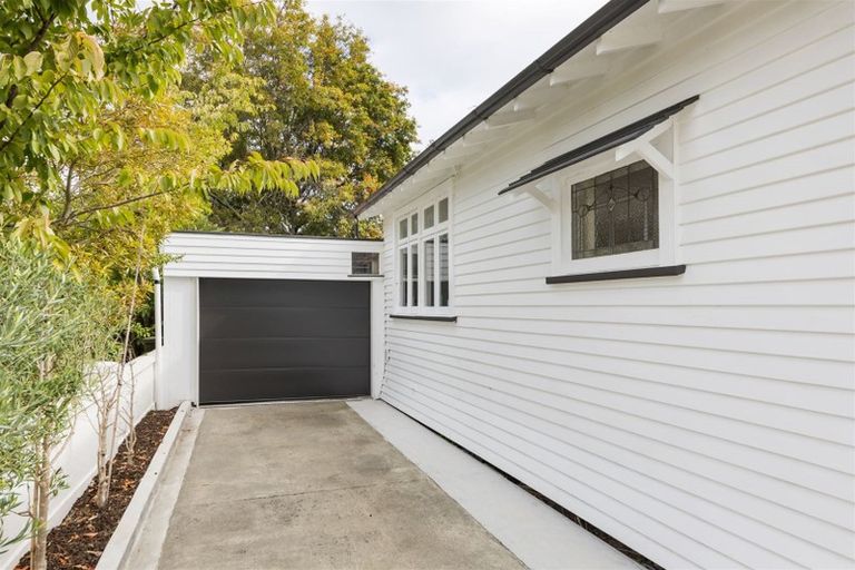 Photo of property in 550 Ruahine Street, Hokowhitu, Palmerston North, 4410