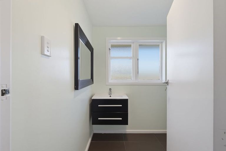 Photo of property in 14 Mathers Road, Hoon Hay, Christchurch, 8025