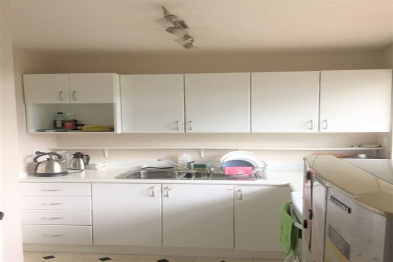 Photo of property in 24b Caesars Place, Churton Park, Wellington, 6037