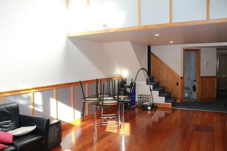 Photo of property in 227/6 Left Bank, Te Aro, Wellington, 6011