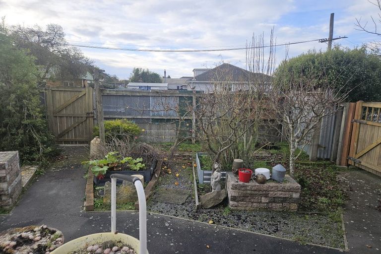 Photo of property in 135 Bower Avenue, New Brighton, Christchurch, 8083