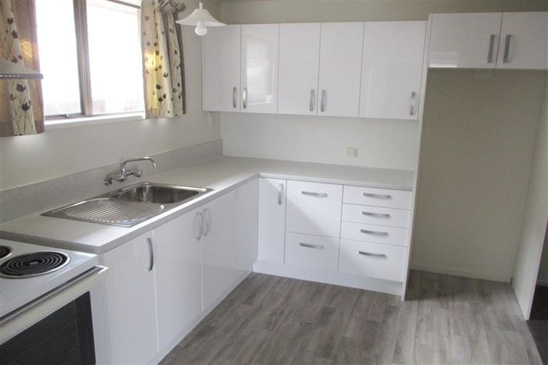 Photo of property in 1/12 Dover Street, St Albans, Christchurch, 8014