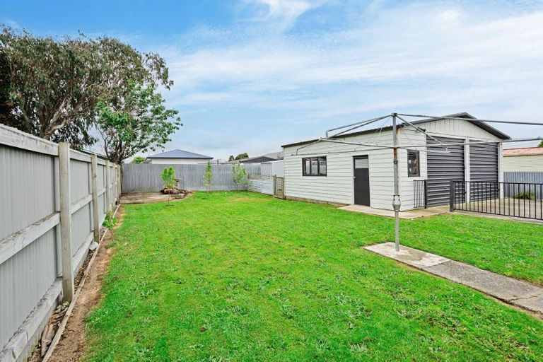 Photo of property in 220 Mcquarrie Street, Kingswell, Invercargill, 9812