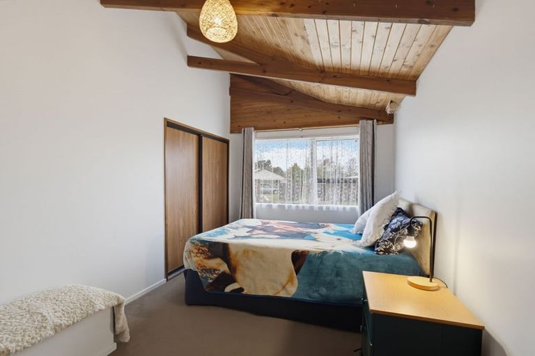 Photo of property in 5 Stopforth Street, Woodend, 7610