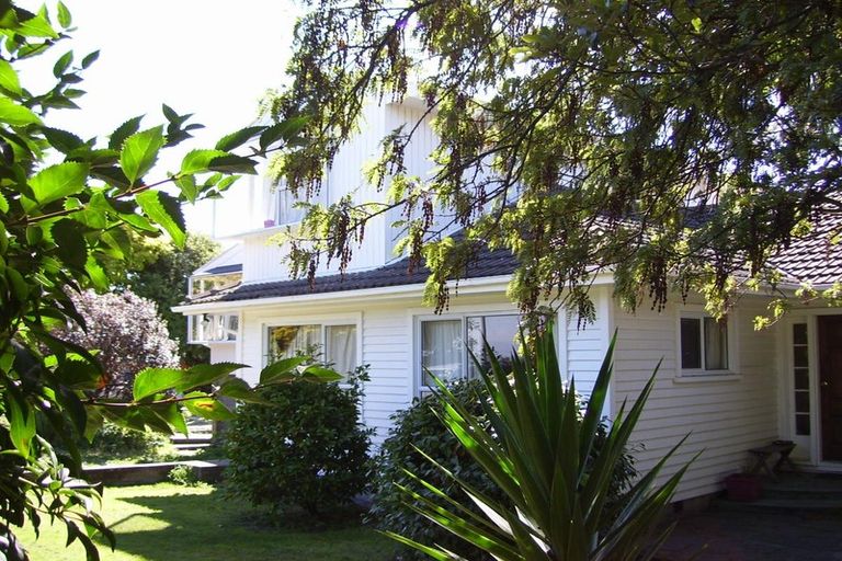 Photo of property in 61 Dyers Pass Road, Cashmere, Christchurch, 8022