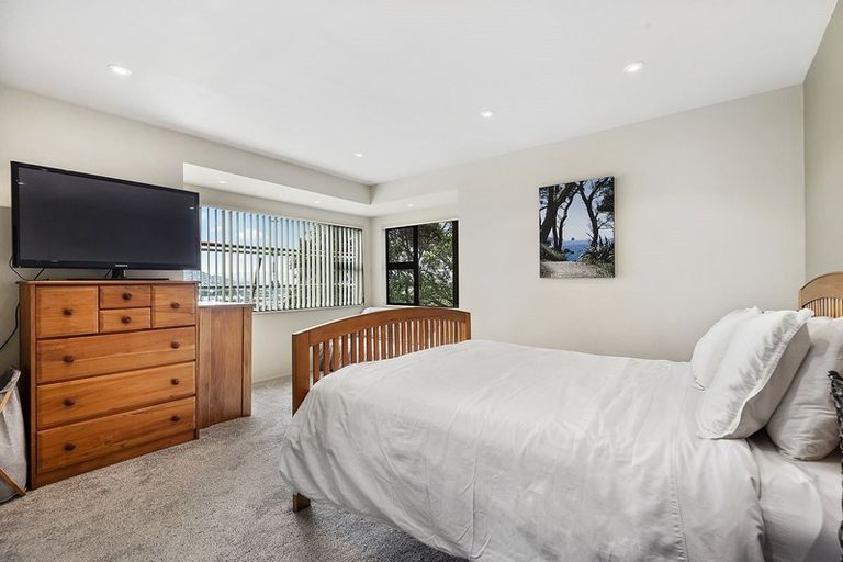 Photo of property in 114 Sidlaw Street, Strathmore Park, Wellington, 6022