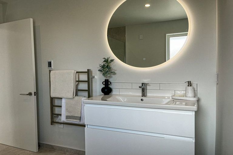 Photo of property in 5 Matai Springs Drive, Halswell, Christchurch, 8025