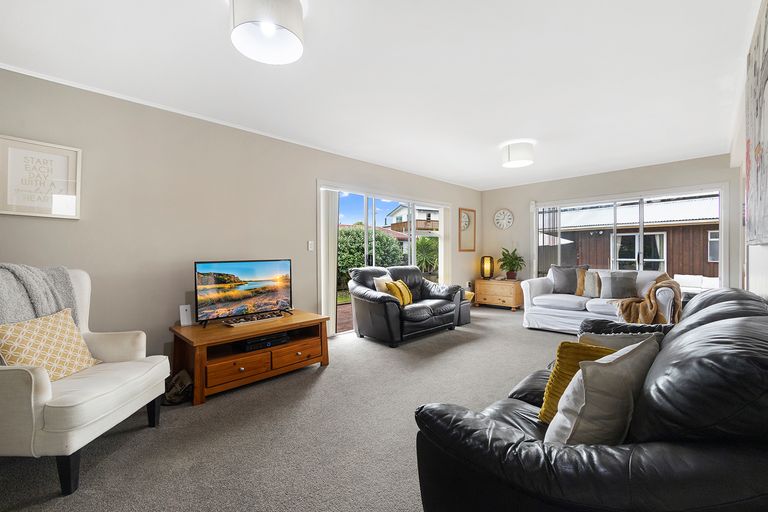 Photo of property in 83 Arnold Street, Leamington, Cambridge, 3432