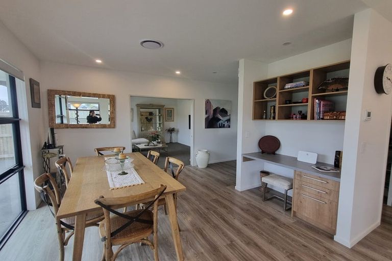 Photo of property in 8 Mary Gebbie Avenue, Prebbleton, 7604