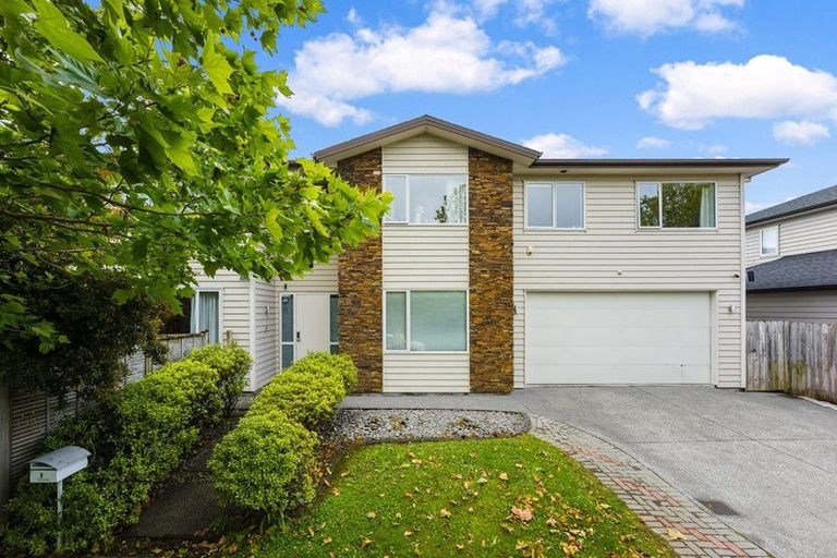 Photo of property in 1b Harrowglen Drive, Northcross, Auckland, 0632