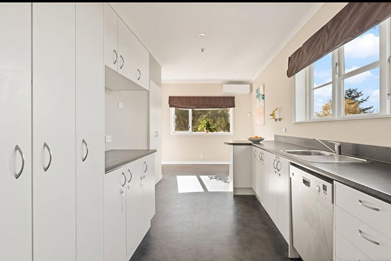 Photo of property in 82 Shetland Street, Wakari, Dunedin, 9010