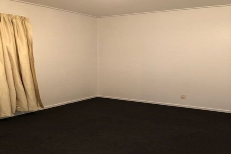 Photo of property in 6 Tawa Place, Waiuku, 2123