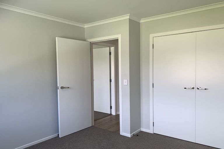 Photo of property in 4 Kingi Te Ahoaho Place, Otaki, 5512