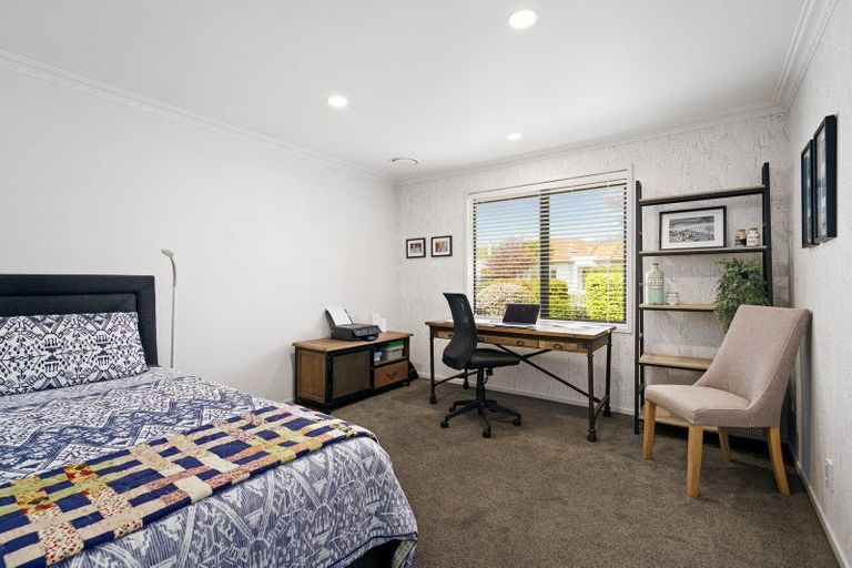 Photo of property in 2 Princes Street, Cambridge, 3434