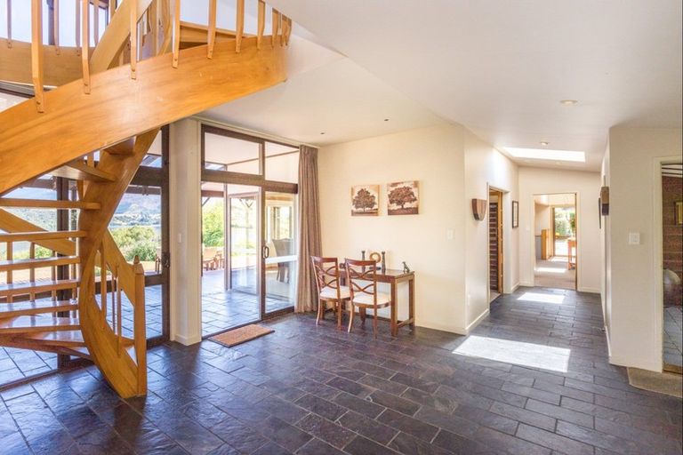 Photo of property in 9 Arrowtown-lake Hayes Road, Lake Hayes, Queenstown, 9371