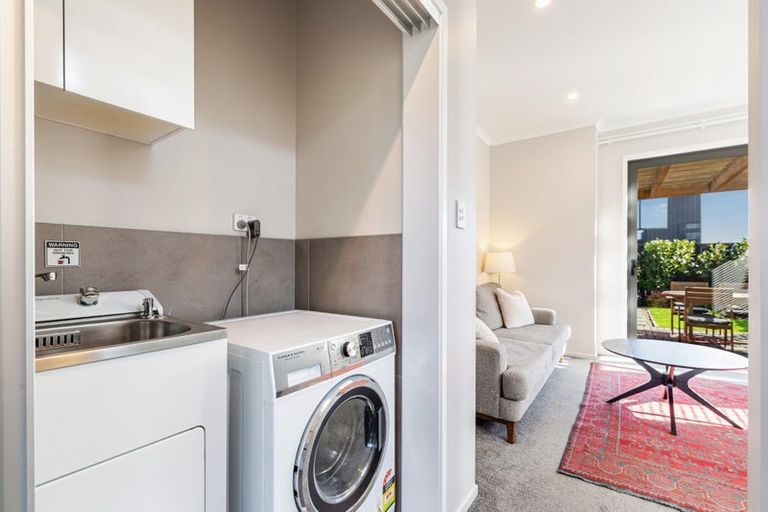 Photo of property in 32 Kauri Amber Road, Westgate, Auckland, 0614