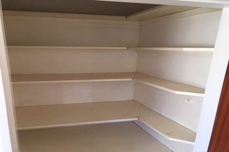 Photo of property in 58a Warwick Street, Wilton, Wellington, 6012