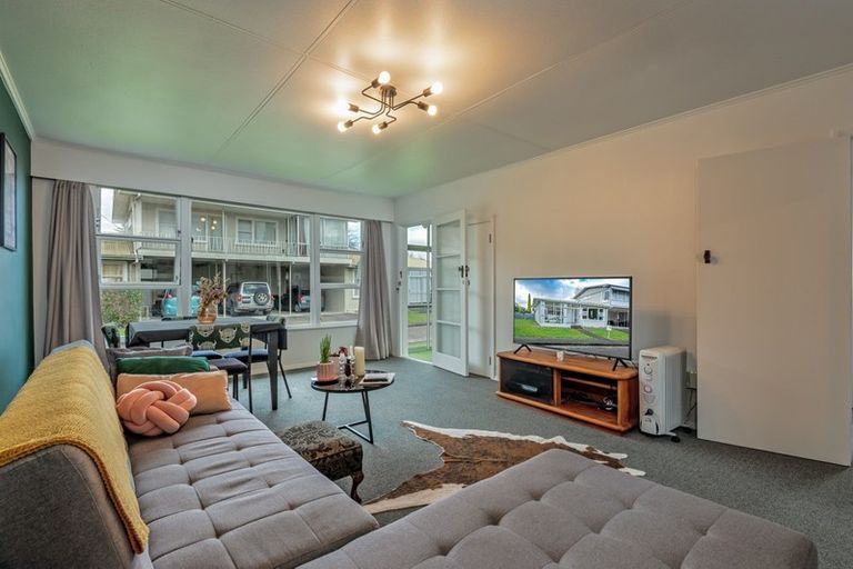 Photo of property in 12a Te Awe Awe Court, Hokowhitu, Palmerston North, 4410