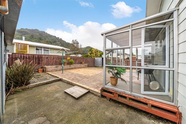 Photo of property in 196 California Drive, Totara Park, Upper Hutt, 5018