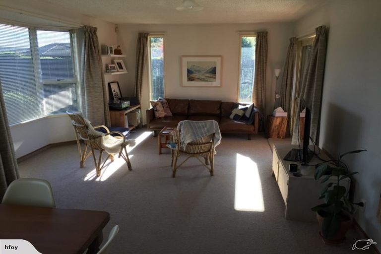 Photo of property in 1/16 Peebles Drive, Hei Hei, Christchurch, 8042