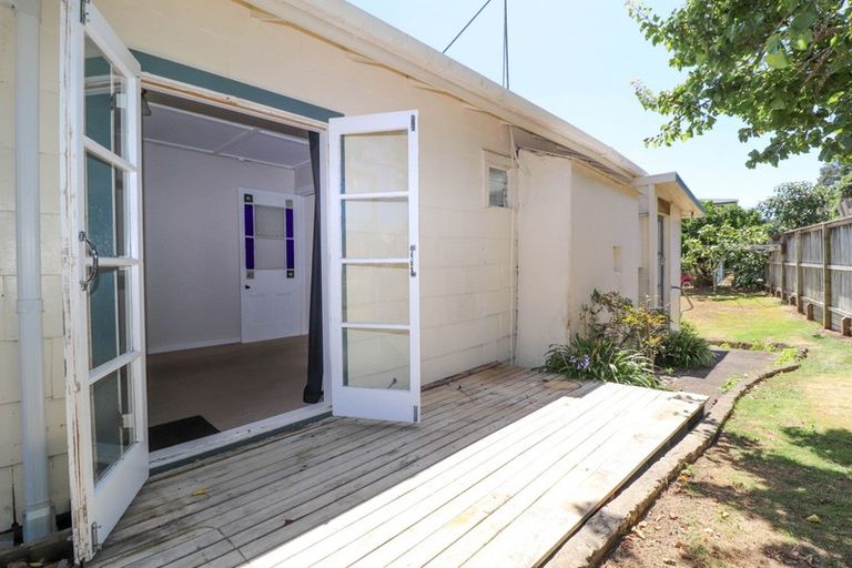 Photo of property in 105 Coromandel Street, Thames, 3500