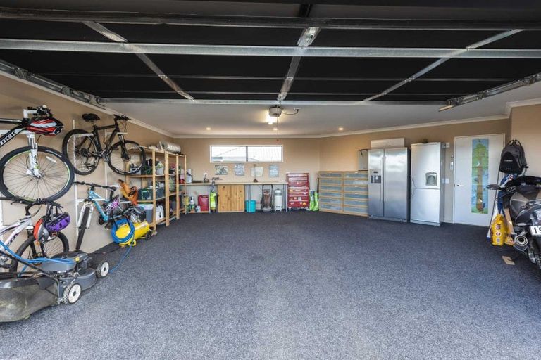 Photo of property in 83 Kawari Drive, Pegasus, 7612