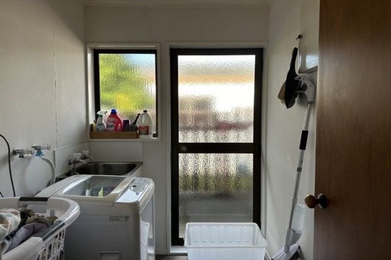 Photo of property in 3/60 Third Avenue, Tauranga, 3110