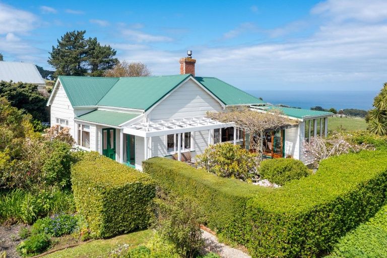 Photo of property in 1050 Highcliff Road, Sandymount, Dunedin, 9077