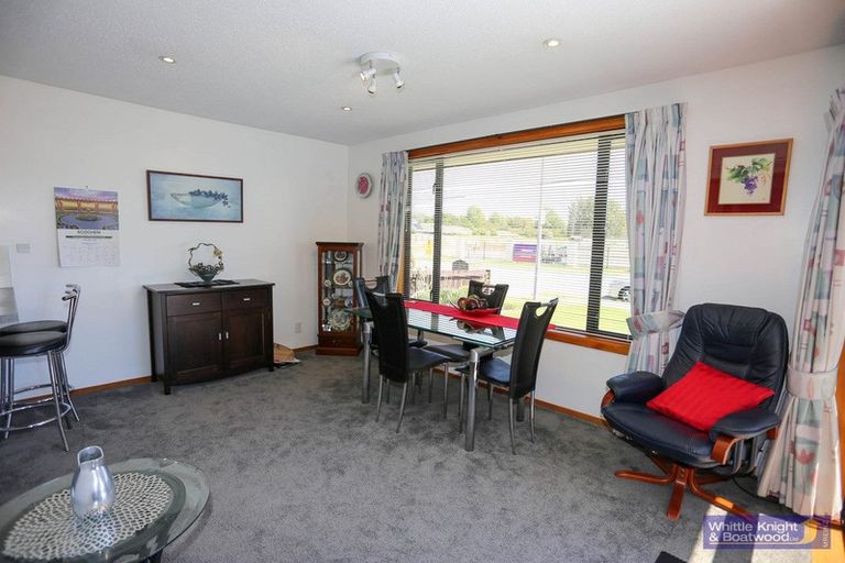 Photo of property in 117 Hawthornden Road, Avonhead, Christchurch, 8042
