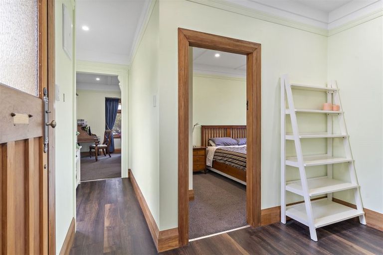 Photo of property in 12 Albert Street, Masterton, 5810