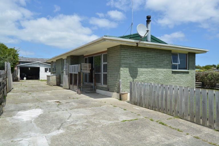 Photo of property in 50 Paisley Street, Kew, Invercargill, 9812