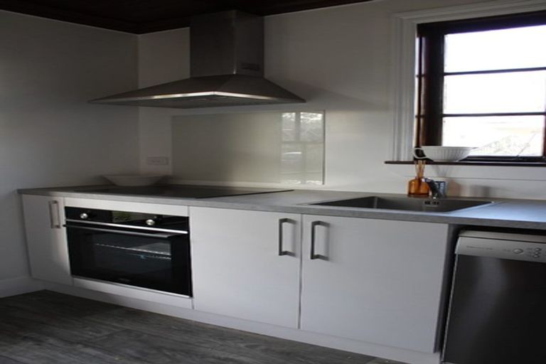 Photo of property in 829 Cumberland Street, North Dunedin, Dunedin, 9016