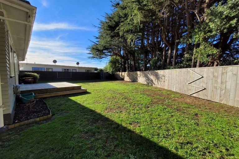 Photo of property in 11 Seddon Street, Naenae, Lower Hutt, 5011