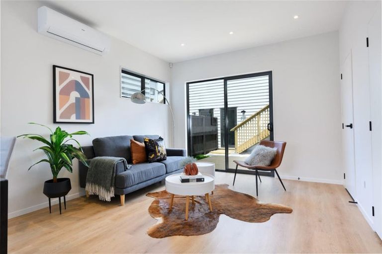 Photo of property in 45 Survila Street, Papakura, 2110