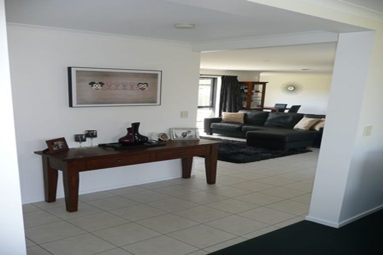 Photo of property in 9 Mooring Close, Haruru, 0204