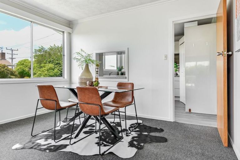 Photo of property in 198 Sandwich Road, St Andrews, Hamilton, 3200