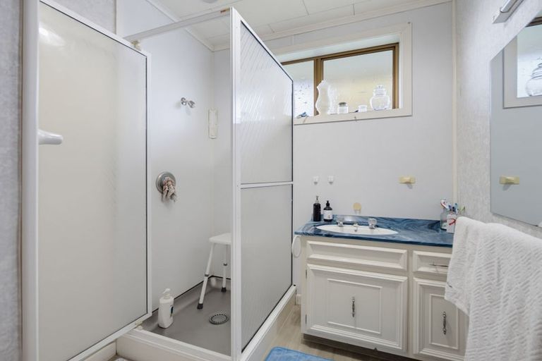 Photo of property in 2/1151 Bank Street, Te Awamutu, 3800