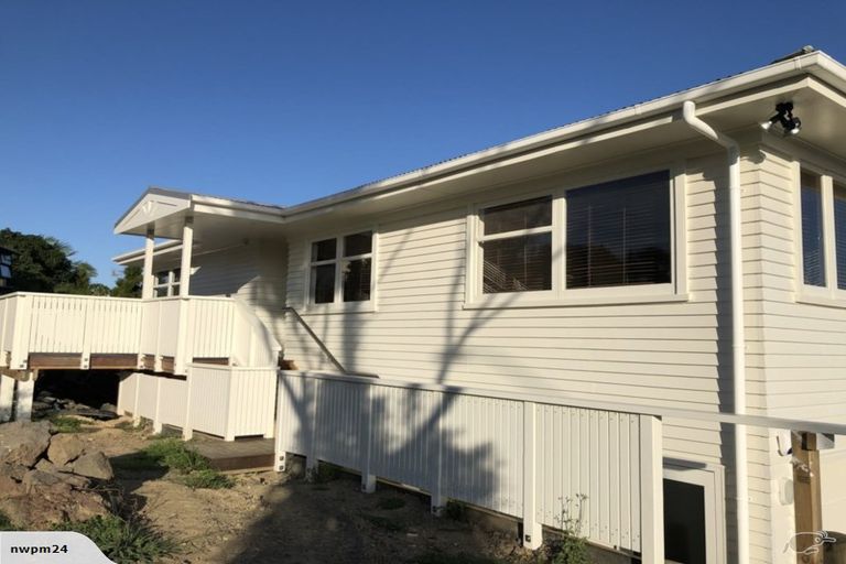 Photo of property in 28 Ridge Road, Howick, Auckland, 2014