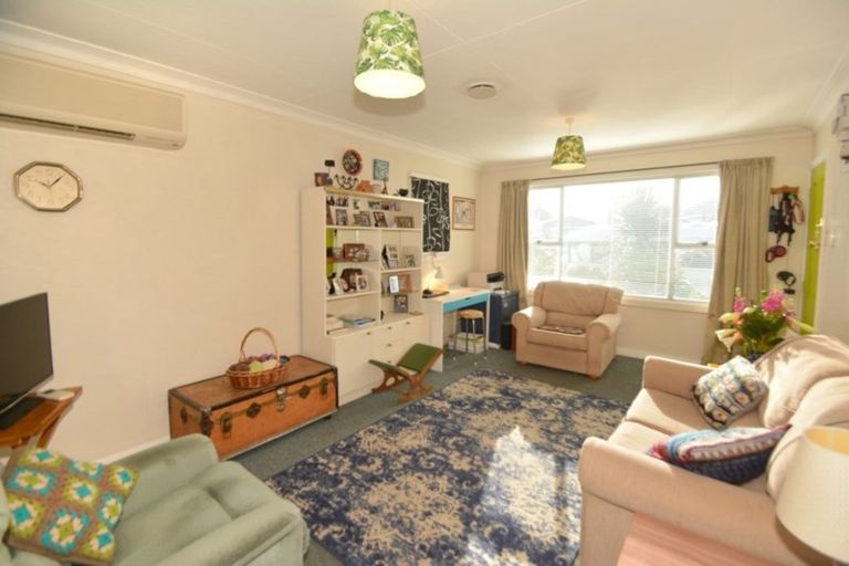 Photo of property in 15 Cashel Street, South Dunedin, Dunedin, 9012