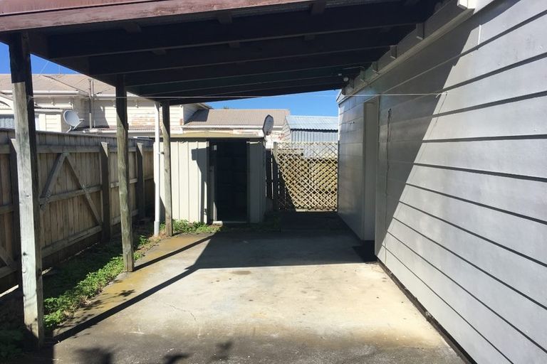 Photo of property in 2a Rawhiti Place, Saint Johns Hill, Whanganui, 4501