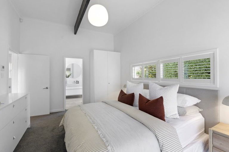 Photo of property in 22 Tuirau Place, Ilam, Christchurch, 8041