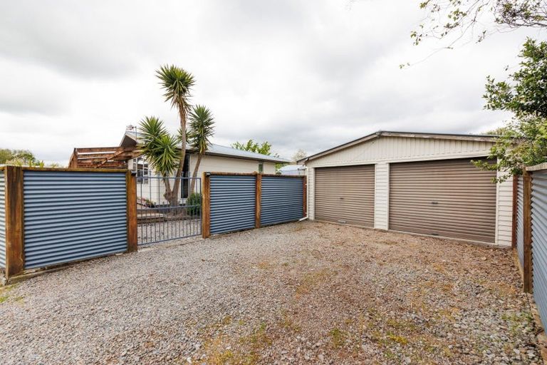 Photo of property in 24 Kowhai Street, Tokomaru, Palmerston North, 4474