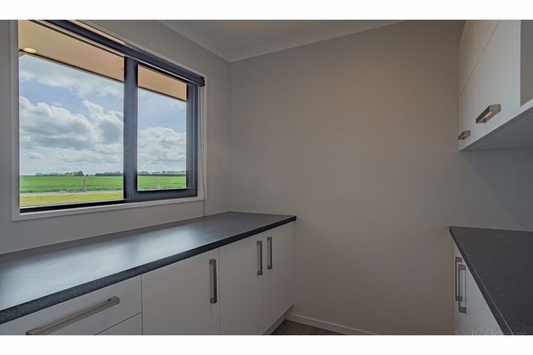 Photo of property in 115 Divan Road, Levels, Timaru, 7975