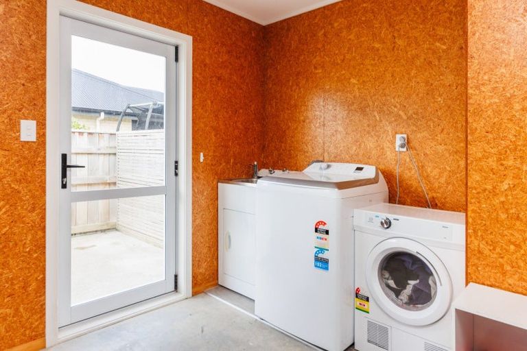 Photo of property in 44a Pharazyn Street, Feilding, 4702