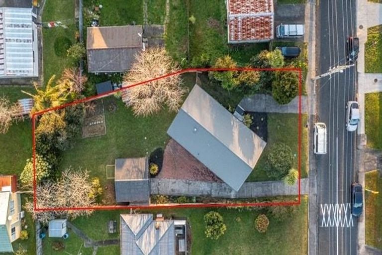 Photo of property in 20 Woodvale Road, Glen Eden, Auckland, 0602