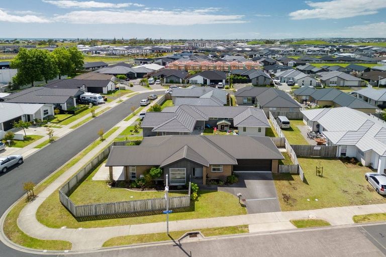 Photo of property in 17 Kuru Place, Papamoa, 3118