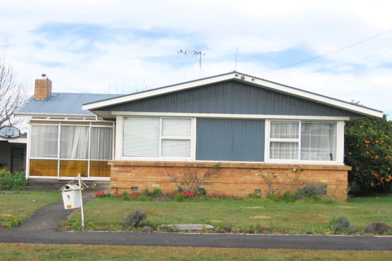 Photo of property in 9 Larnach Street, St Andrews, Hamilton, 3200